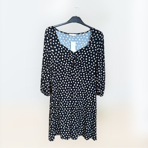 Papaya Dresses & Skirts - - Black  Mini Dress pattern print papaya size 16 new ladies black